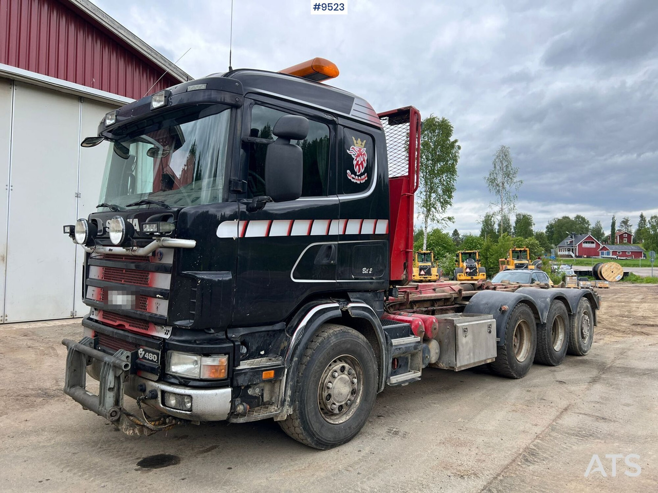 Scania R164 Tridem Hooklift - Haakarmsysteem vrachtwagen: afbeelding 1 Scania R164 Tridem Hooklift - Haakarmsysteem vrachtwagen: afbeelding 1