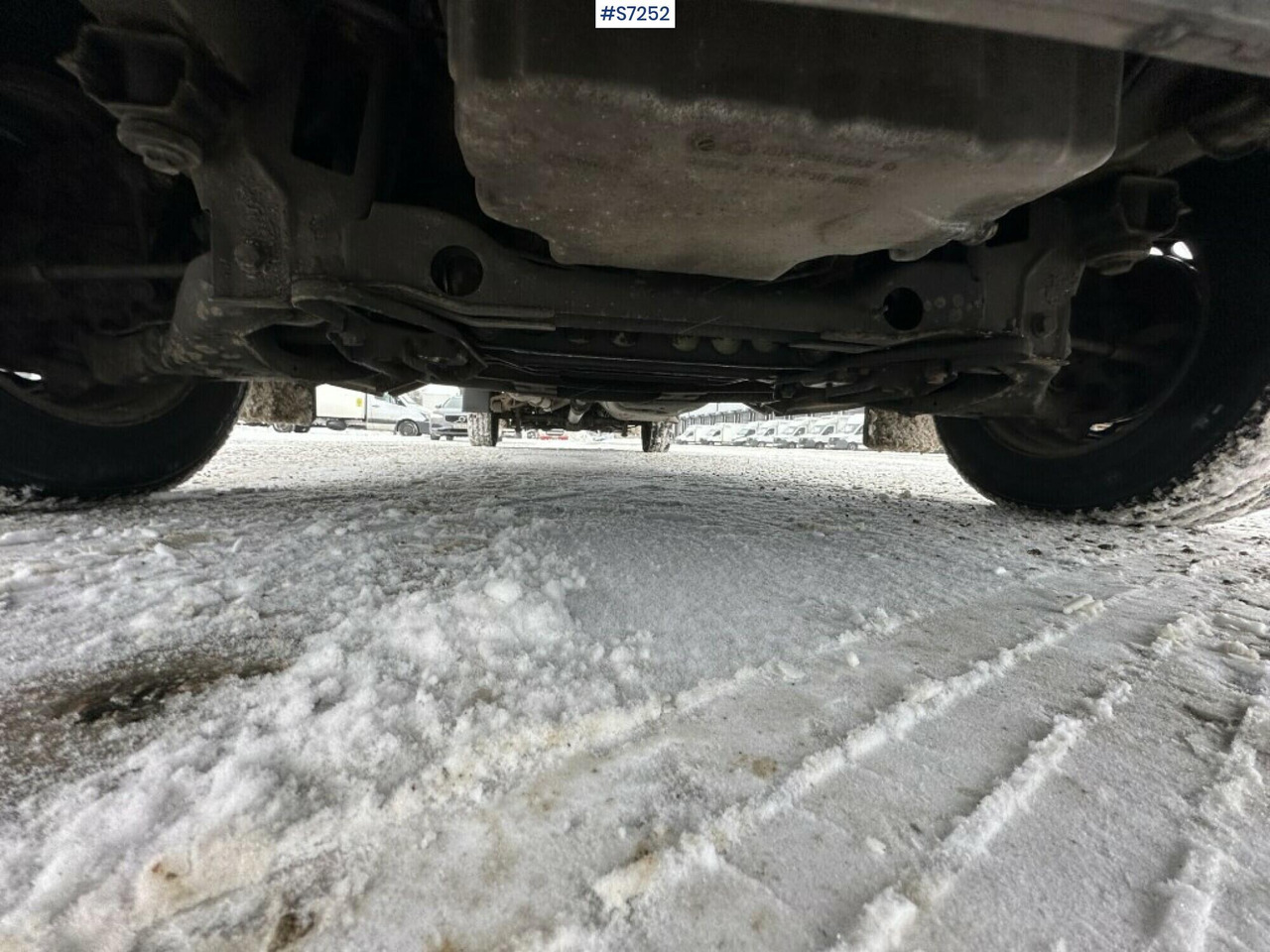 Bestelwagen gesloten laadbak Sprinter box truck Mercedes Benz  with Tailgate lift: afbeelding 18