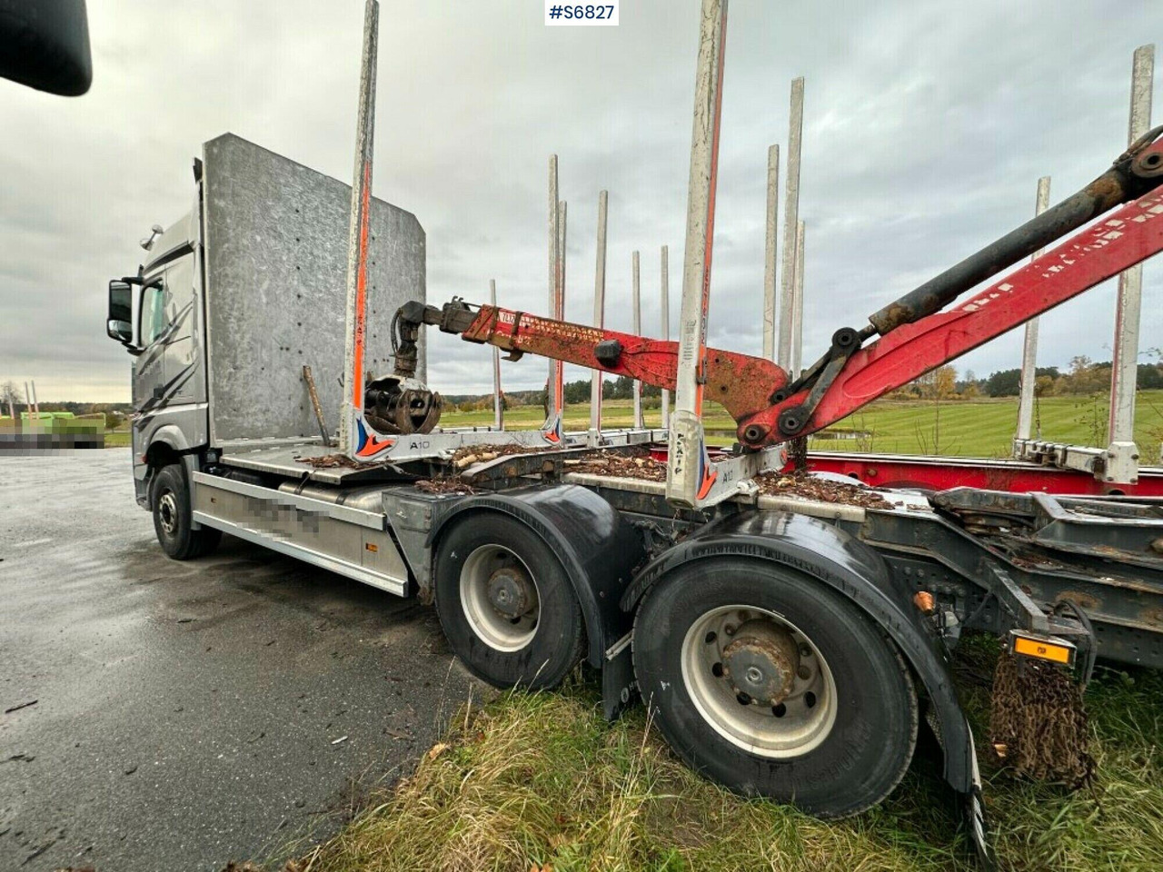 Timber truck Mercedes-Benz Arocs 2863 with crane - Houttransport: afbeelding 2 Timber truck Mercedes-Benz Arocs 2863 with crane - Houttransport: afbeelding 2