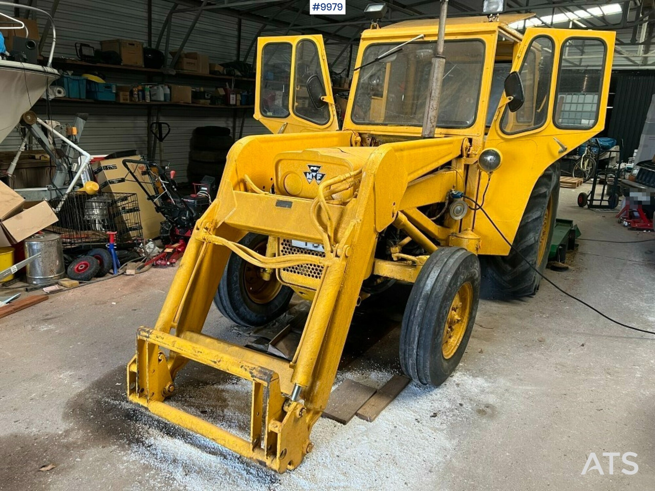 Tractor- MASSEY-FERGUSON 203 - Tractor: afbeelding 2 Tractor- MASSEY-FERGUSON 203 - Tractor: afbeelding 2