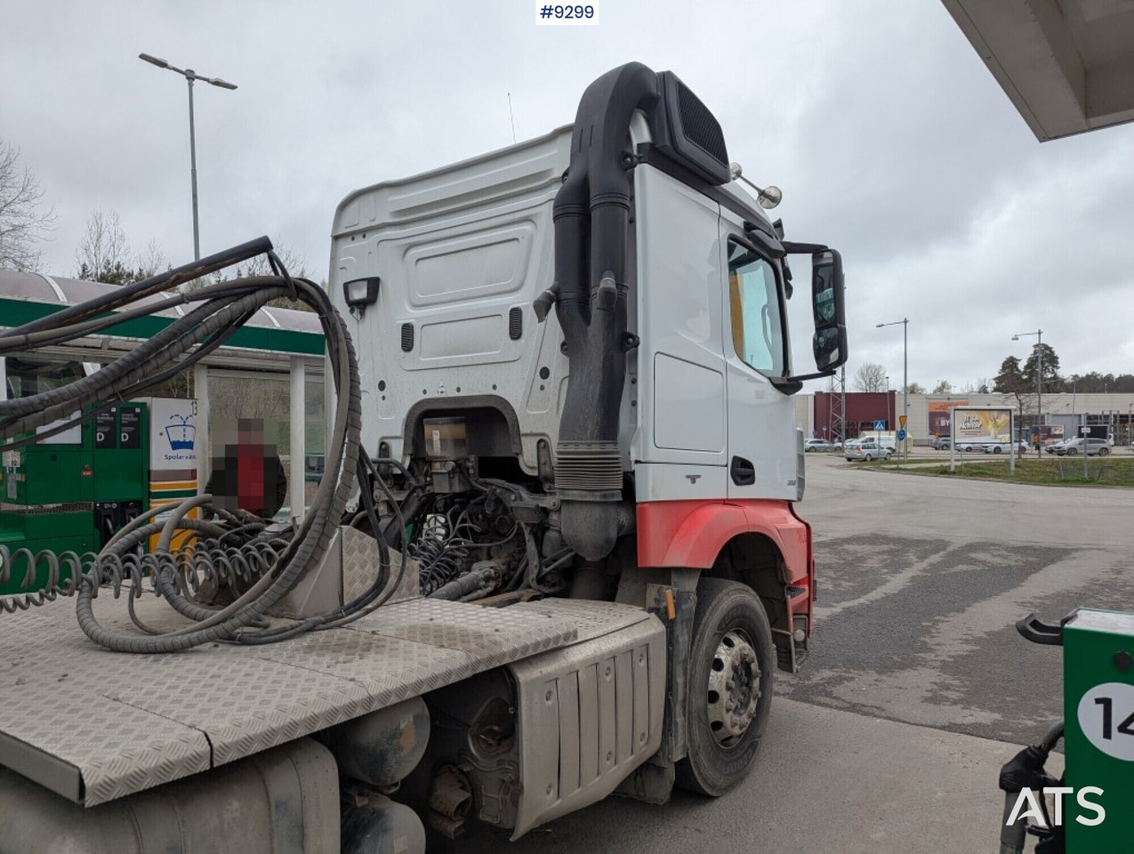 Tractor Unit Mercedes-Benz Arocs 3351 6x4 with tipper trailer - Trekker: afbeelding 3 Tractor Unit Mercedes-Benz Arocs 3351 6x4 with tipper trailer - Trekker: afbeelding 3