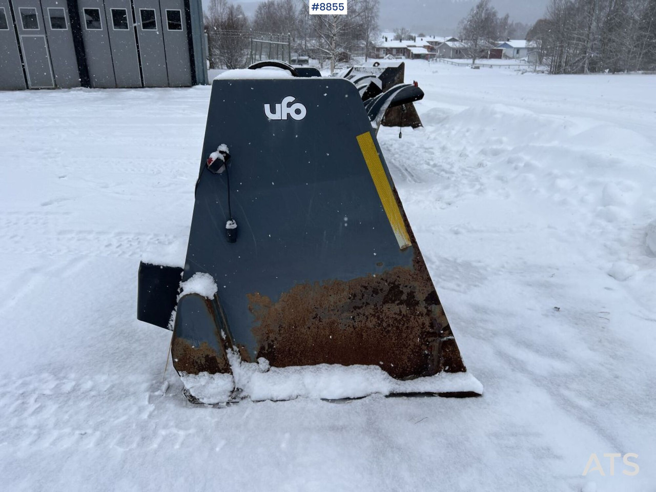 Bouwmaterieel UFO Sand spreader bucket 3.5 cubic meters: afbeelding 8