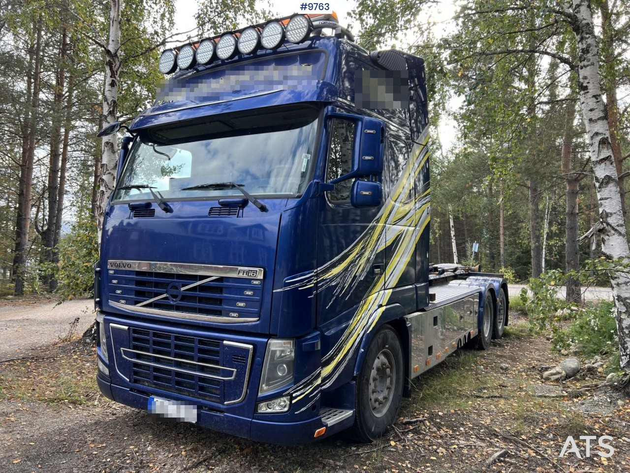 VOLVO FH16-660 6*2 LAXO-Bracket with load changer, woodchip box, and flatbed - Haakarmsysteem vrachtwagen: afbeelding 1 VOLVO FH16-660 6*2 LAXO-Bracket with load changer, woodchip box, and flatbed - Haakarmsysteem vrachtwagen: afbeelding 1