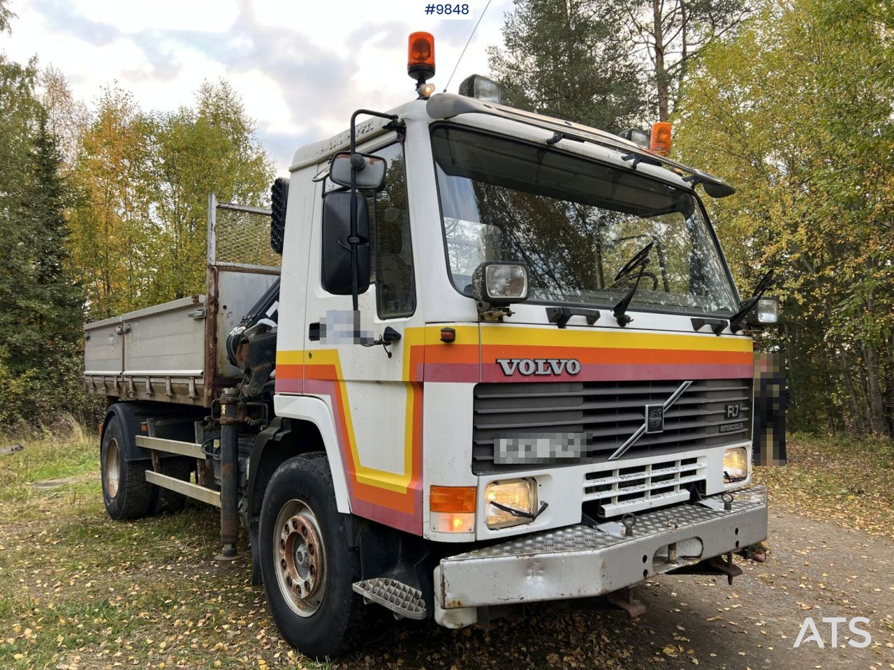VOLVO FL7 4X2 Crane truck/Dump truck with Hiab071 crane - Kipper vrachtwagen, Kraanwagen: afbeelding 2 VOLVO FL7 4X2 Crane truck/Dump truck with Hiab071 crane - Kipper vrachtwagen, Kraanwagen: afbeelding 2