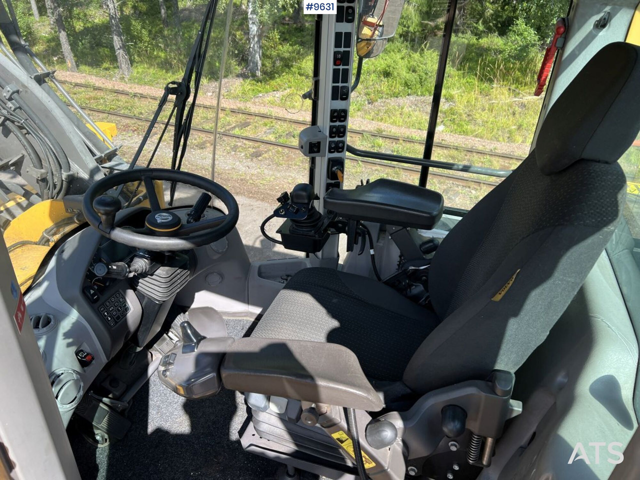 VOLVO L180H HL (SEE VIDEO) - Wiellader: afbeelding 5 VOLVO L180H HL (SEE VIDEO) - Wiellader: afbeelding 5