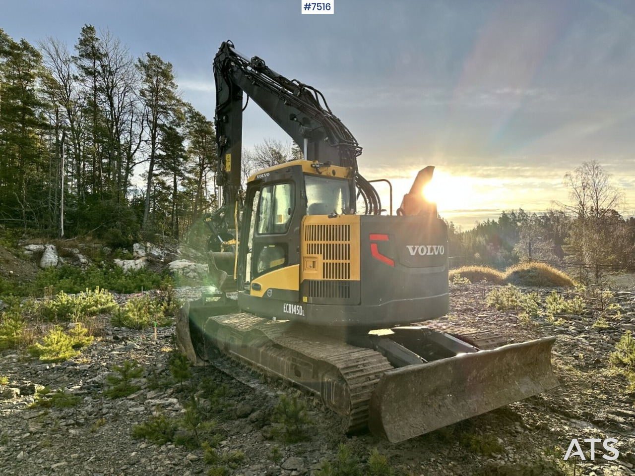 Volvo ECR145DL Crawler excavator with rotor and buckets - Rupsgraafmachine: afbeelding 5 Volvo ECR145DL Crawler excavator with rotor and buckets - Rupsgraafmachine: afbeelding 5