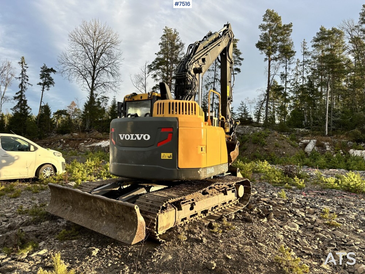 Volvo ECR145DL Crawler excavator with rotor and buckets - Rupsgraafmachine: afbeelding 4 Volvo ECR145DL Crawler excavator with rotor and buckets - Rupsgraafmachine: afbeelding 4