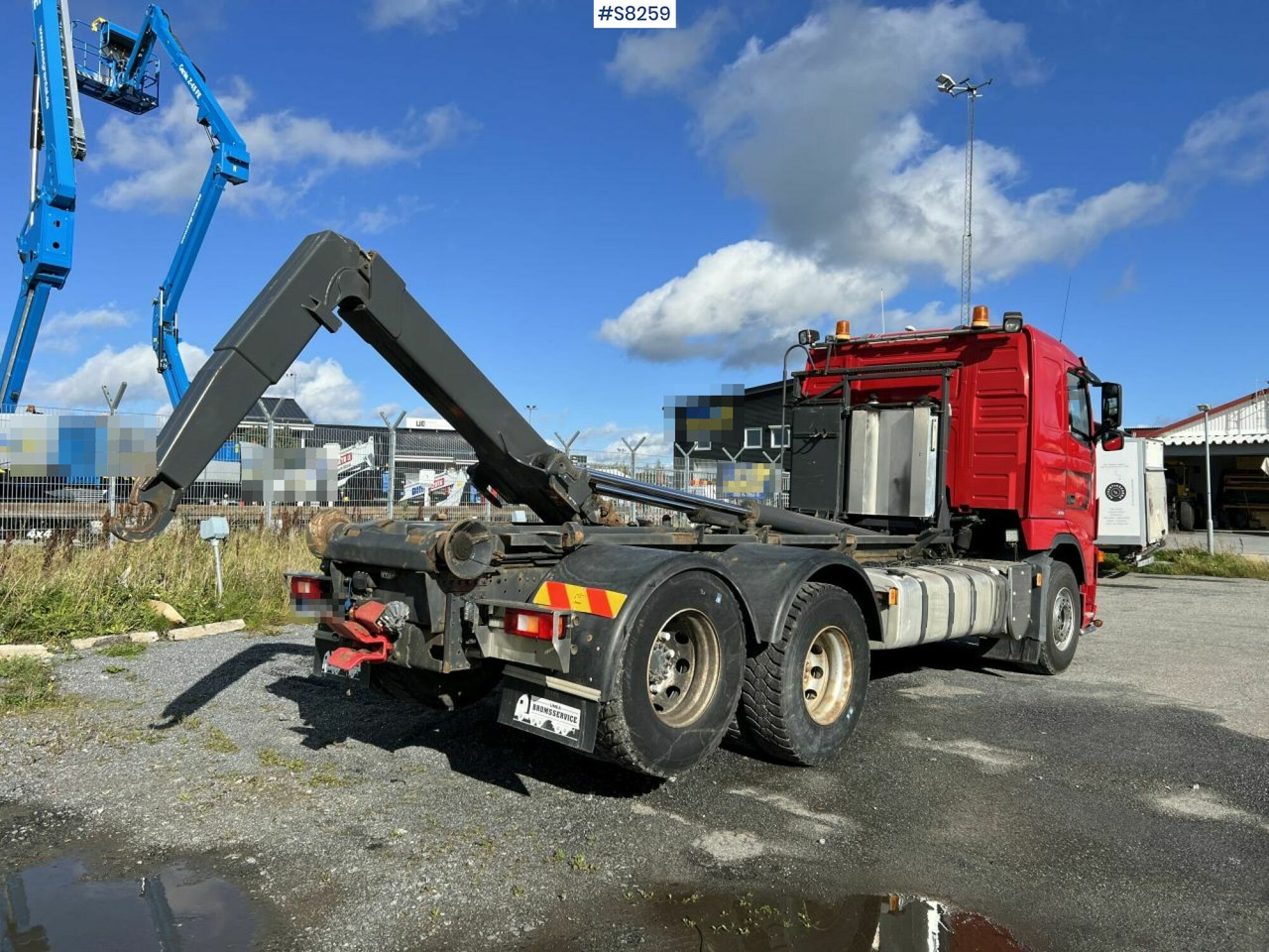 Volvo FH 480 Hook Truck, see video - Haakarmsysteem vrachtwagen: afbeelding 4 Volvo FH 480 Hook Truck, see video - Haakarmsysteem vrachtwagen: afbeelding 4