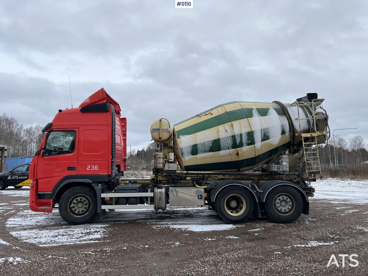 Volvo FM 6X2 Quick lock with concrete rotator (VIDEO) - Betonmixer: afbeelding 3 Volvo FM 6X2 Quick lock with concrete rotator (VIDEO) - Betonmixer: afbeelding 3