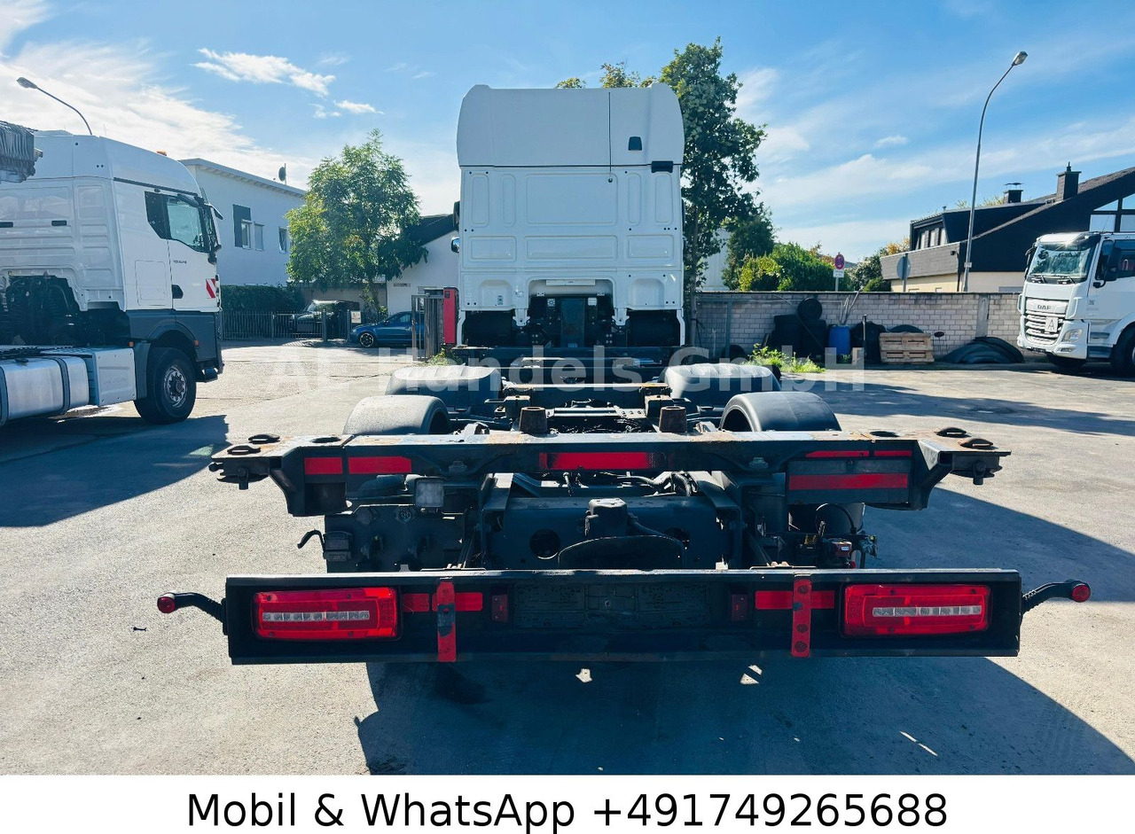 DAF XF480 SSC BDF *Retarder/Lenk+Lift/ACC/2xTank/AHK - Chassis vrachtwagen: afbeelding 4 DAF XF480 SSC BDF *Retarder/Lenk+Lift/ACC/2xTank/AHK - Chassis vrachtwagen: afbeelding 4