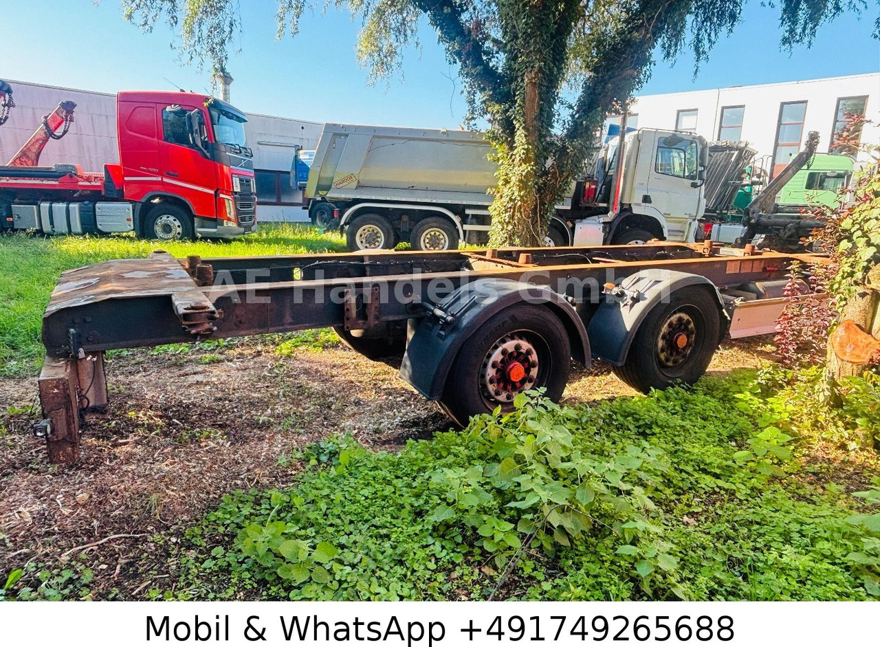 Fliegl TWP 180 Tandem Tiefgekoppelt *BWP/Scheibenbremse - Chassis aanhangwagen: afbeelding 3 Fliegl TWP 180 Tandem Tiefgekoppelt *BWP/Scheibenbremse - Chassis aanhangwagen: afbeelding 3