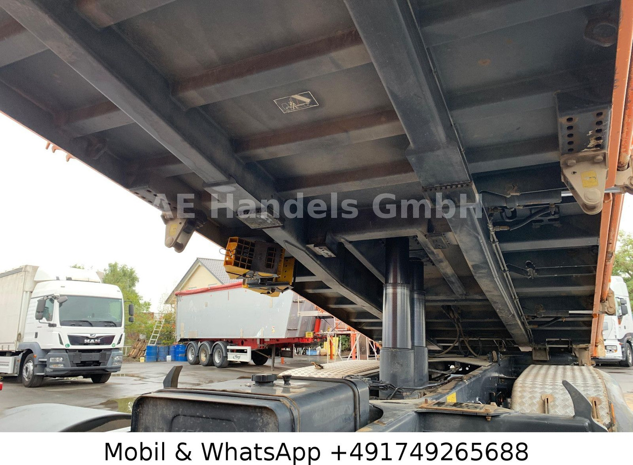 Kipper vrachtwagen Iveco Trakker 450 E6 BB 8x4 Meiller *13m³/Bordmatik/AP: afbeelding 16 Kipper vrachtwagen Iveco Trakker 450 E6 BB 8x4 Meiller *13m³/Bordmatik/AP: afbeelding 16