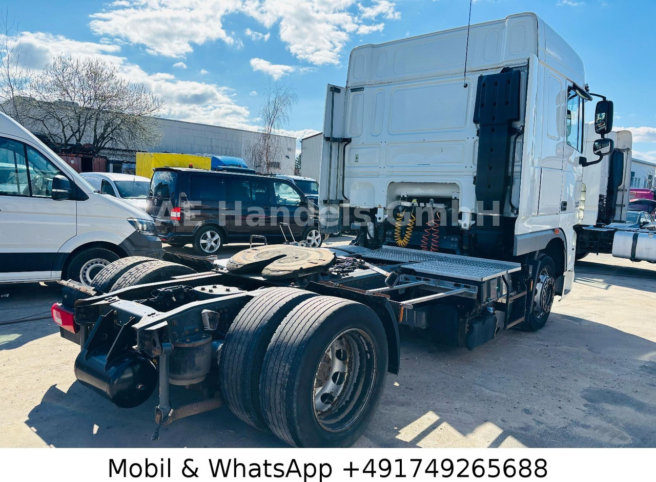 DAF XF 105.460 SC BL Low *Retarder / Standklima - Trekker: afbeelding 4 DAF XF 105.460 SC BL Low *Retarder / Standklima - Trekker: afbeelding 4