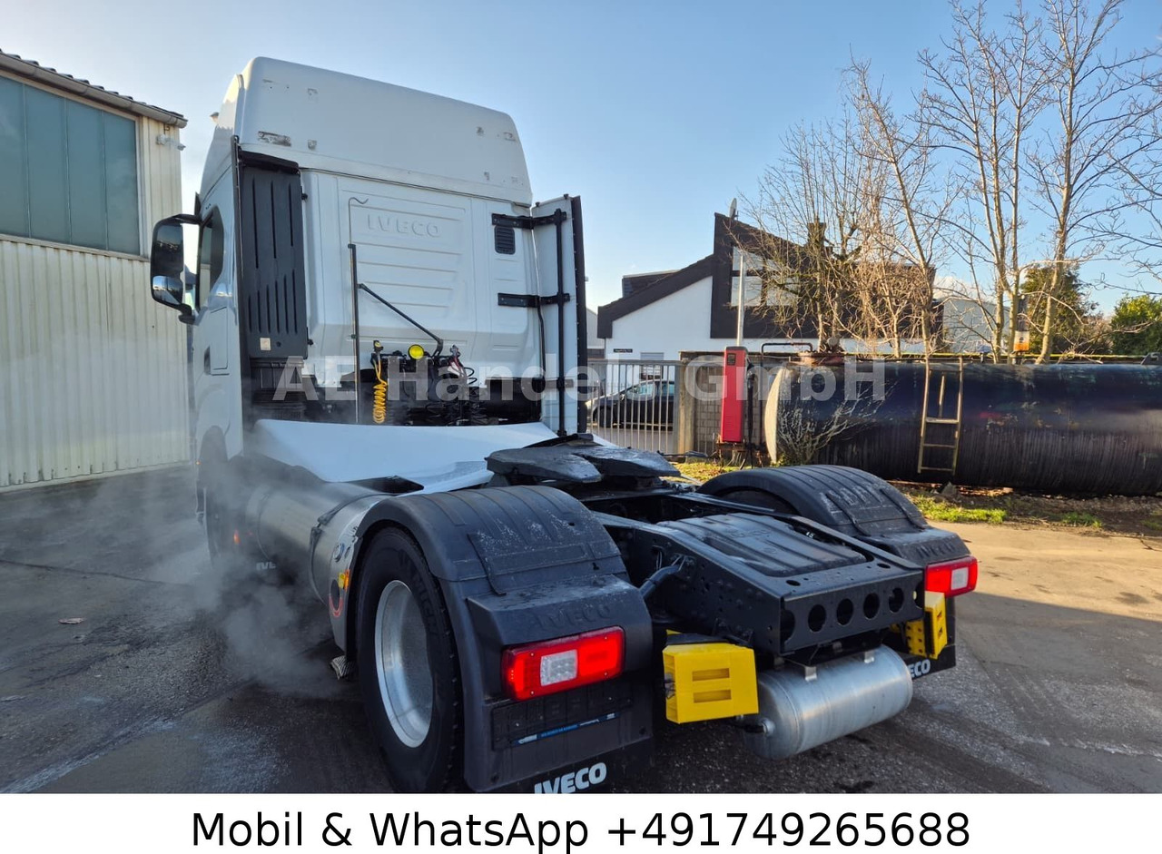 Iveco S-Way 460 AS LNG *Retarder/ACC/2xTank/LED/Leder - Trekker: afbeelding 5 Iveco S-Way 460 AS LNG *Retarder/ACC/2xTank/LED/Leder - Trekker: afbeelding 5