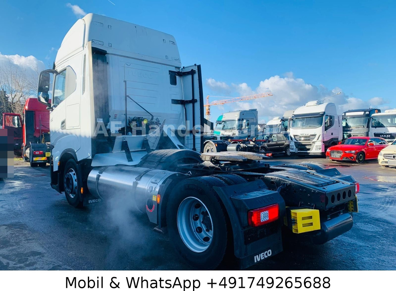 Iveco S-Way 460 AS LNG *Retarder/ACC/2xTank/LED/Leder - Trekker: afbeelding 5 Iveco S-Way 460 AS LNG *Retarder/ACC/2xTank/LED/Leder - Trekker: afbeelding 5