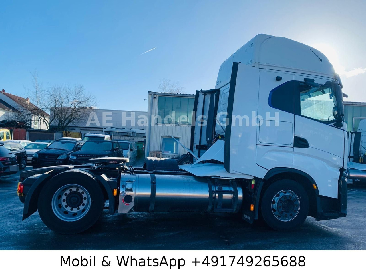 Iveco S-Way 460 AS LNG *Retarder/ACC/2xTank/LED/Leder - Trekker: afbeelding 2 Iveco S-Way 460 AS LNG *Retarder/ACC/2xTank/LED/Leder - Trekker: afbeelding 2