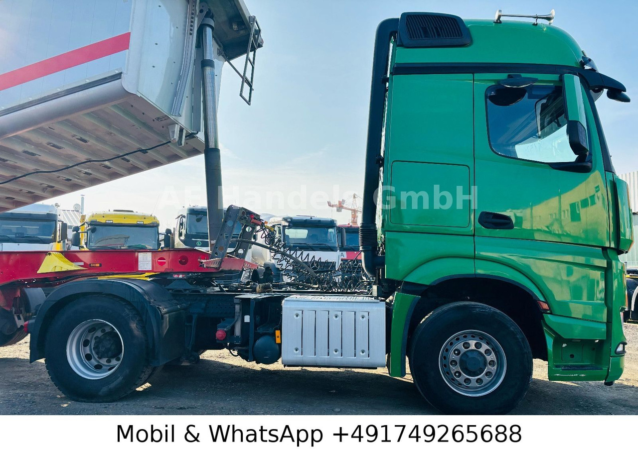 Mercedes-Benz Arocs 1853 L BL 4x4 HAD *Retarder/Hydr./ACC/LDW Mercedes-Benz Arocs 1853 L BL 4x4 HAD *Retarder/Hydr./ACC/LDW - Trekker: afbeelding 2 Mercedes-Benz Arocs 1853 L BL 4x4 HAD *Retarder/Hydr./ACC/LDW Mercedes-Benz Arocs 1853 L BL 4x4 HAD *Retarder/Hydr./ACC/LDW - Trekker: afbeelding 2