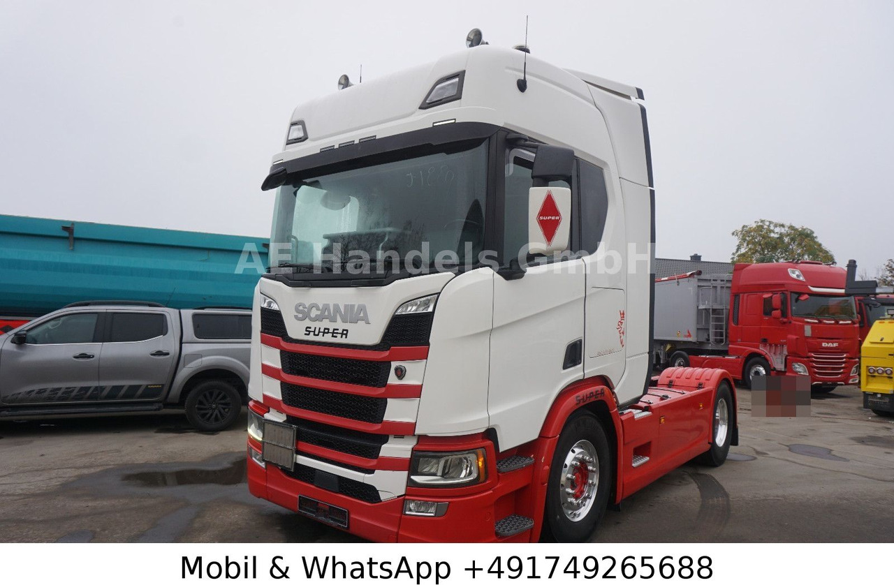 Scania R450 HighLine LL *Retarder/ADR/ACC/Vollspoiler - Trekker: afbeelding 1 Scania R450 HighLine LL *Retarder/ADR/ACC/Vollspoiler - Trekker: afbeelding 1