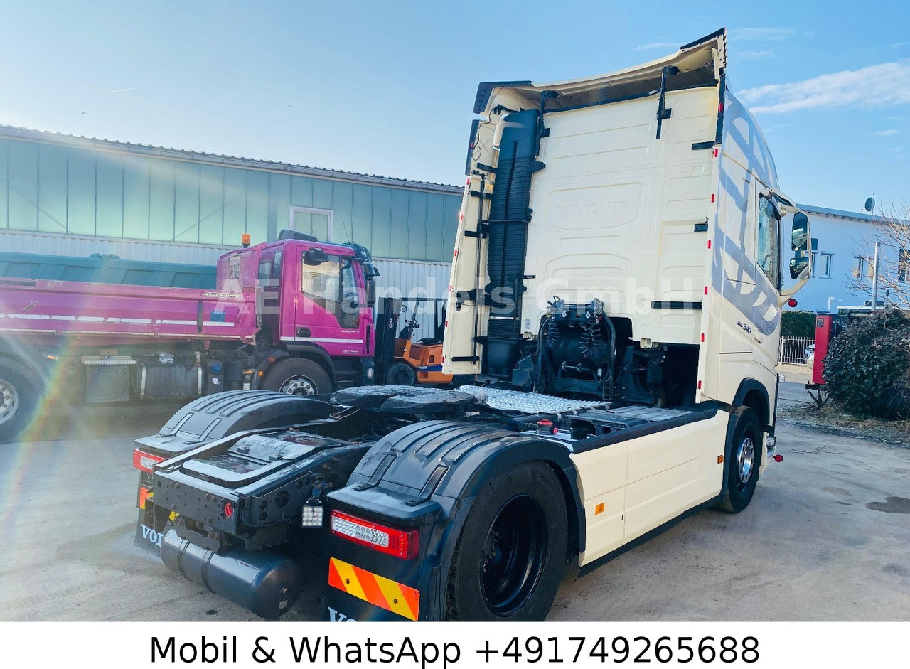 Volvo FH 540 Globe BL I-Shift Dual*VEB/2-KreisHydr/ACC - Trekker: afbeelding 3 Volvo FH 540 Globe BL I-Shift Dual*VEB/2-KreisHydr/ACC - Trekker: afbeelding 3
