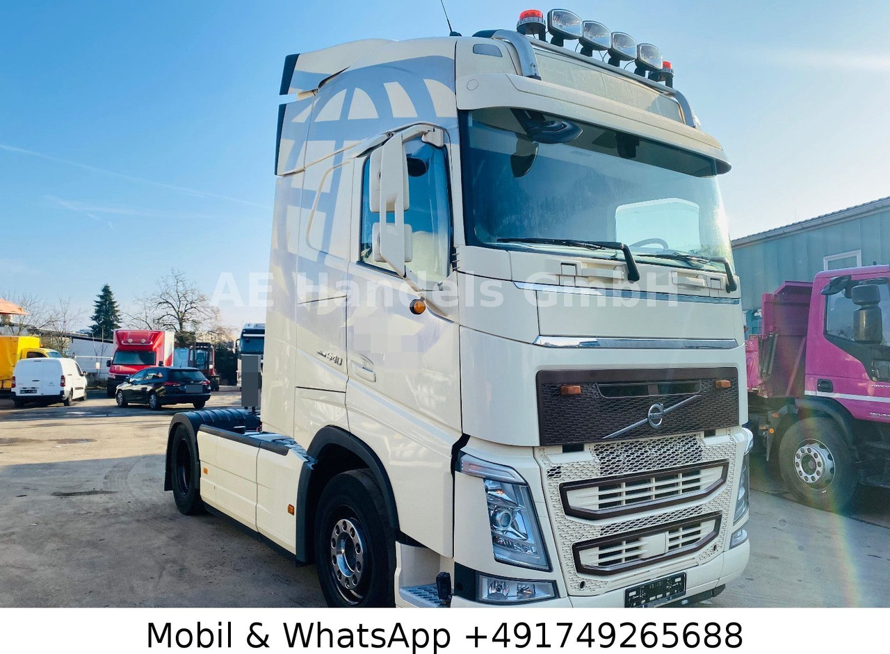 Volvo FH 540 Globe BL I-Shift Dual*VEB/2-KreisHydr/ACC - Trekker: afbeelding 1 Volvo FH 540 Globe BL I-Shift Dual*VEB/2-KreisHydr/ACC - Trekker: afbeelding 1