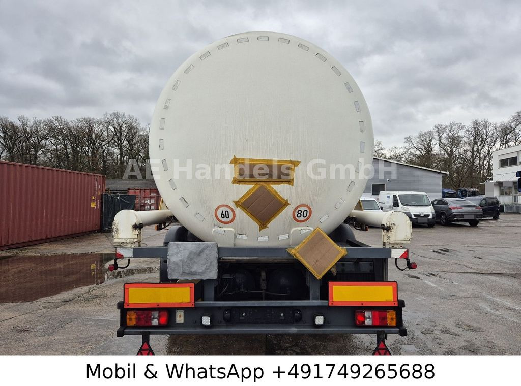 Willig *ADR/40.000Liter/Kerosin/Diesel/Benzin Willig *ADR/40.000Liter/Kerosin/Diesel/Benzin - Tankoplegger: afbeelding 4 Willig *ADR/40.000Liter/Kerosin/Diesel/Benzin Willig *ADR/40.000Liter/Kerosin/Diesel/Benzin - Tankoplegger: afbeelding 4