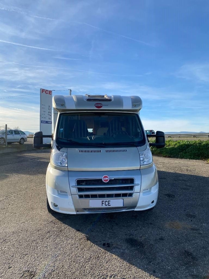 Fiat BURSTNER Privilège T615-DUCATO 130 M/Jet endommagé - Half integraal camper: afbeelding 2 Fiat BURSTNER Privilège T615-DUCATO 130 M/Jet endommagé - Half integraal camper: afbeelding 2
