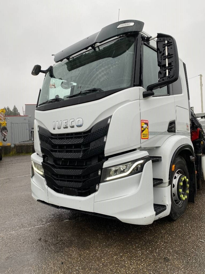 Autovrachtwagen vrachtwagen Iveco S WAY480 /FIAULT PF60 +GRUE HMF endommagée: afbeelding 17