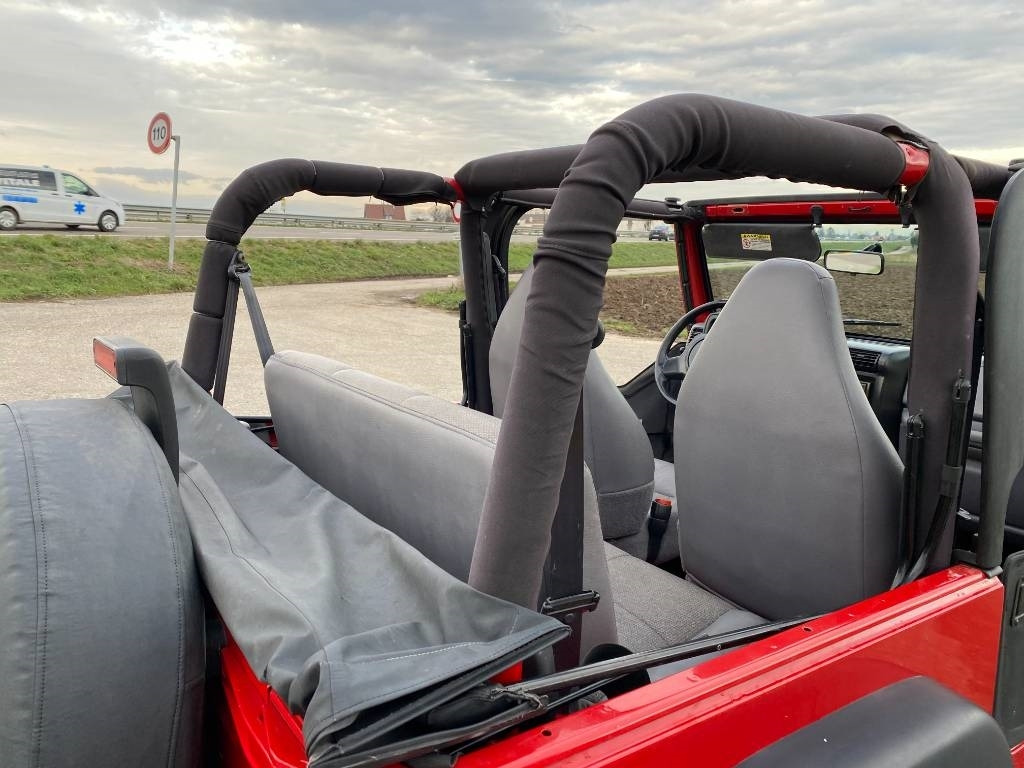 SUV Jeep WRANGLER 2.5i 118 Véhicule d'Origine Française: afbeelding 14 SUV Jeep WRANGLER 2.5i 118 Véhicule d'Origine Française: afbeelding 14