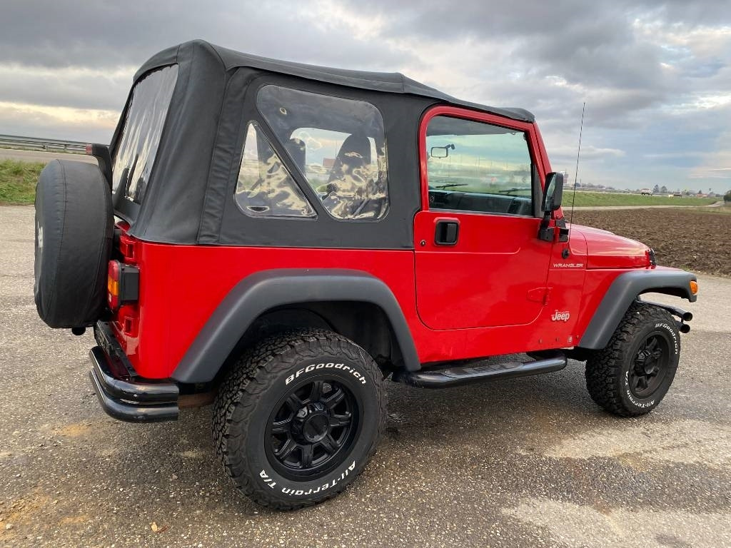 Jeep WRANGLER 2.5i 118 Véhicule d'Origine Française - SUV: afbeelding 4 Jeep WRANGLER 2.5i 118 Véhicule d'Origine Française - SUV: afbeelding 4