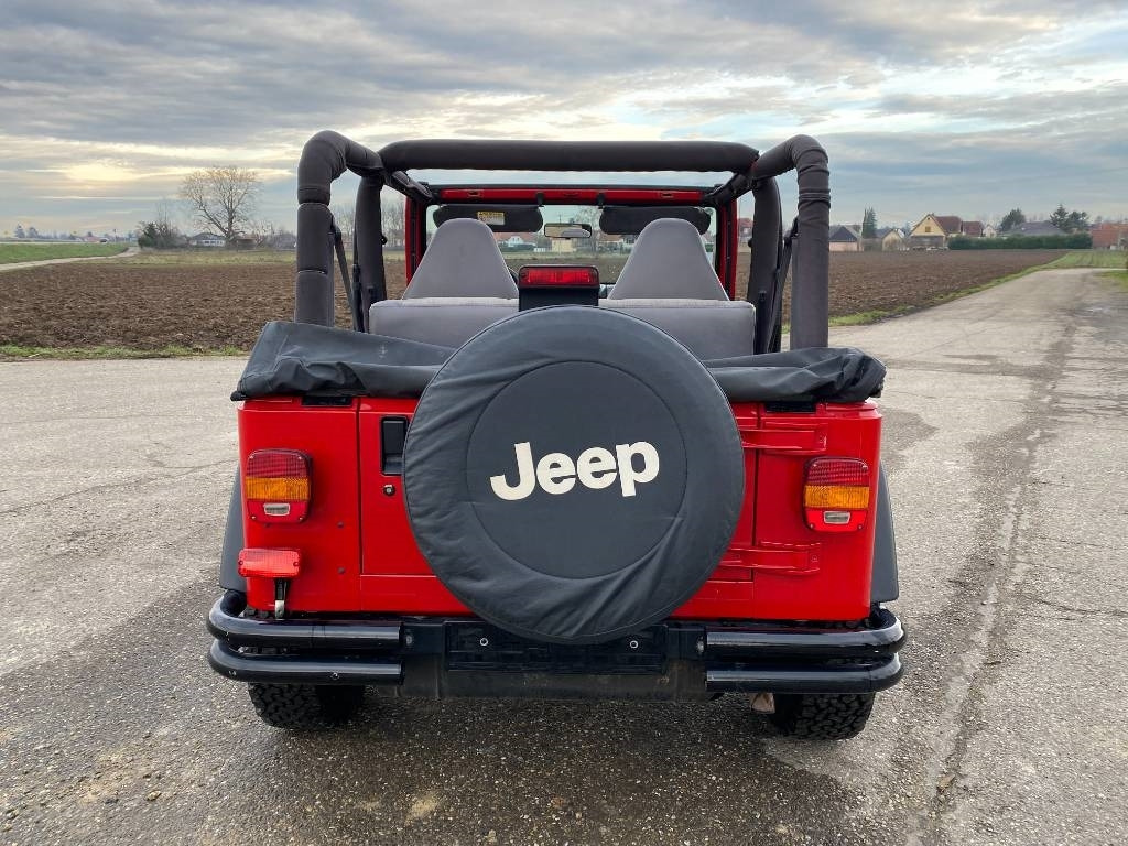 SUV Jeep WRANGLER 2.5i 118 Véhicule d'Origine Française: afbeelding 12 SUV Jeep WRANGLER 2.5i 118 Véhicule d'Origine Française: afbeelding 12