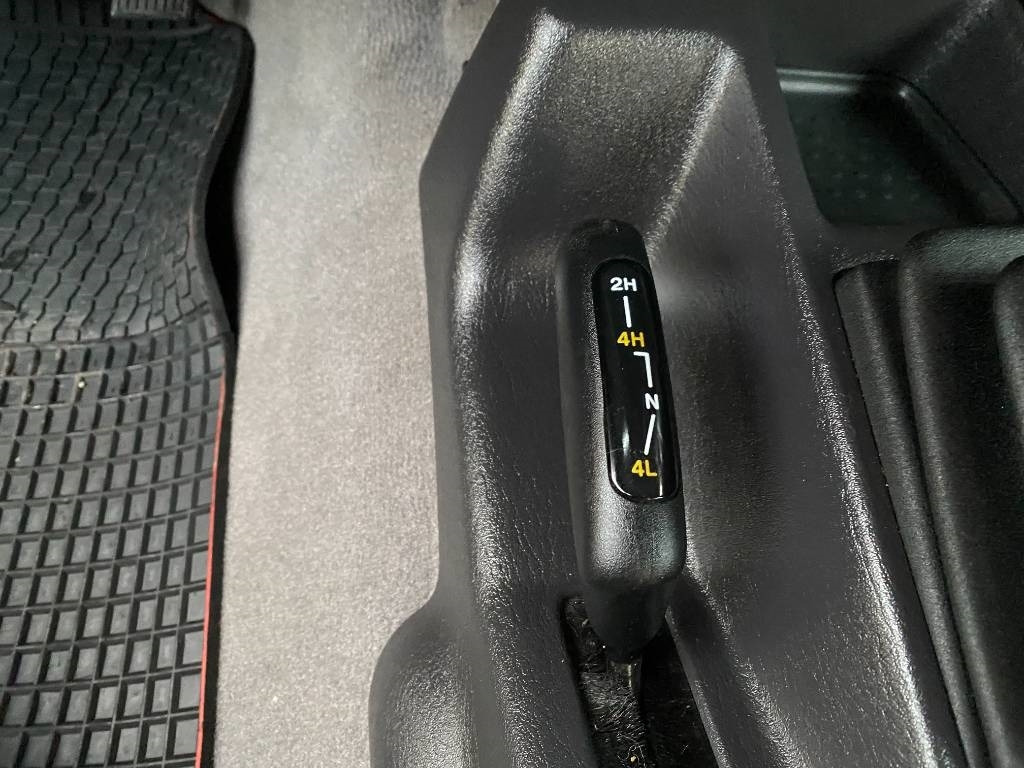 SUV Jeep WRANGLER 2.5i 118 Véhicule d'Origine Française: afbeelding 44 SUV Jeep WRANGLER 2.5i 118 Véhicule d'Origine Française: afbeelding 44