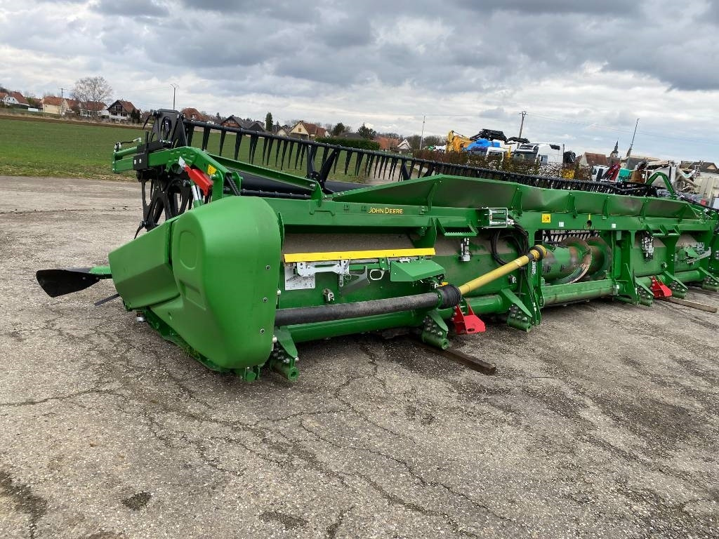 John Deere 730 X Origine Françaises endommagée - Oogstmachine toebehoor: afbeelding 5 John Deere 730 X Origine Françaises endommagée - Oogstmachine toebehoor: afbeelding 5