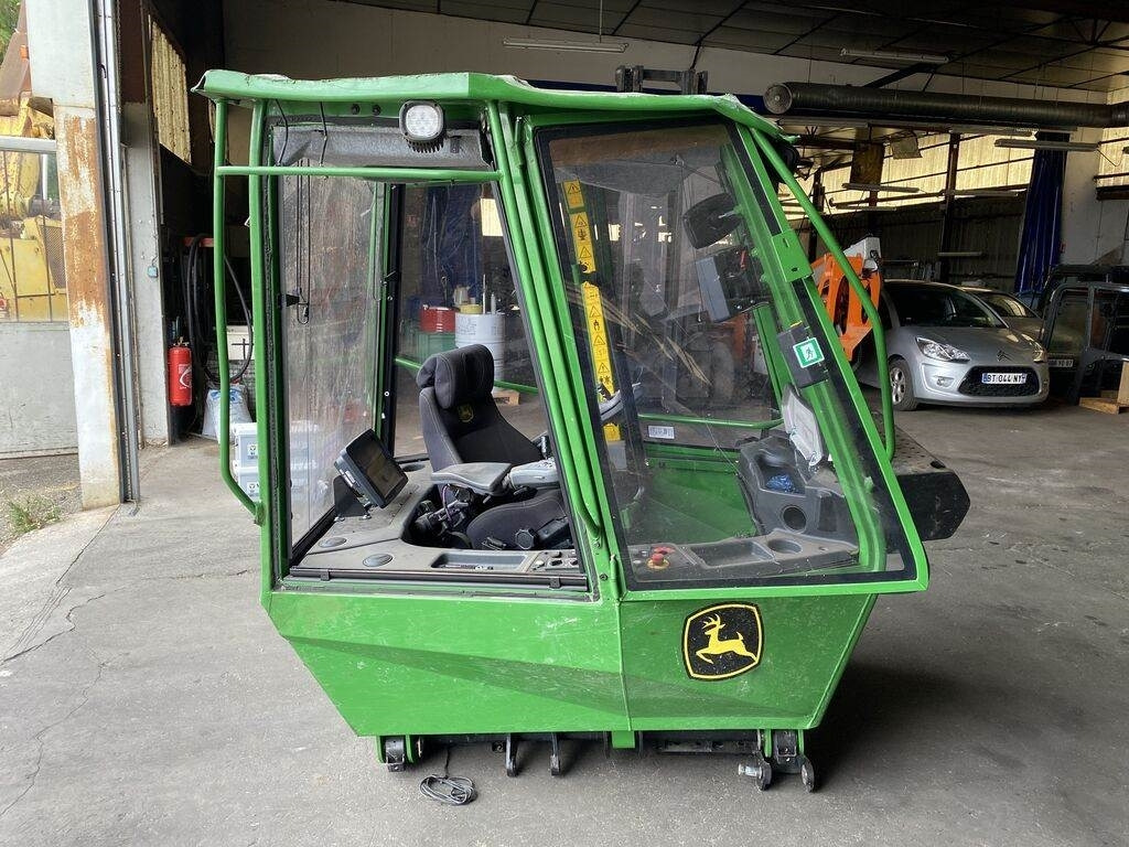 John Deere SERIE 10 - Cabine voor Vrachtwagen: afbeelding 2 John Deere SERIE 10 - Cabine voor Vrachtwagen: afbeelding 2