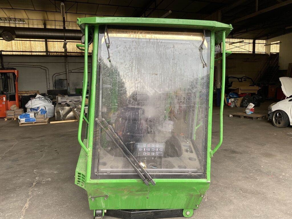 John Deere SERIE 10 - Cabine voor Vrachtwagen: afbeelding 4 John Deere SERIE 10 - Cabine voor Vrachtwagen: afbeelding 4