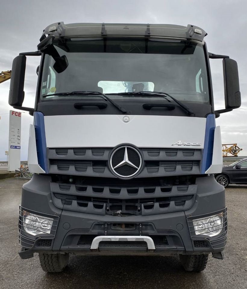 Mercedes-Benz AROCS 3243 /HIAB Origine Française - Haakarmsysteem vrachtwagen: afbeelding 2 Mercedes-Benz AROCS 3243 /HIAB Origine Française - Haakarmsysteem vrachtwagen: afbeelding 2