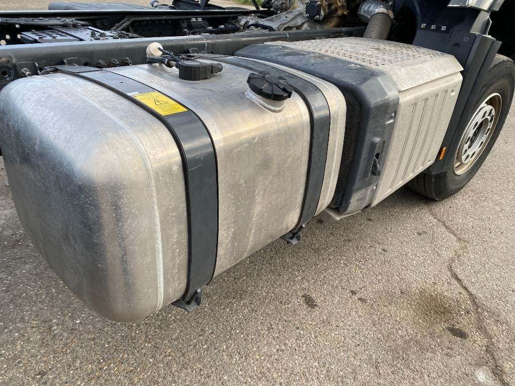 Chassis vrachtwagen Mercedes-Benz AROCS 3751 8x4 / 1er Main endommagé: afbeelding 40