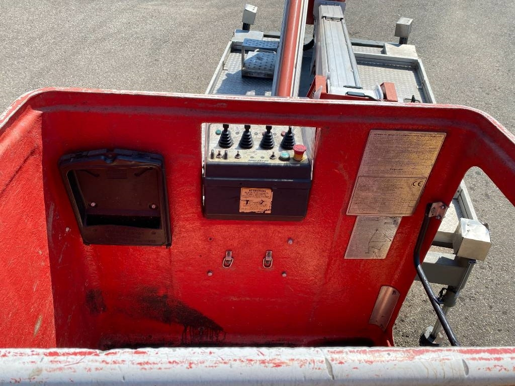 Hoogwerker Multitel Nacelle Multitel MX 200 A réviser: afbeelding 36 Hoogwerker Multitel Nacelle Multitel MX 200 A réviser: afbeelding 36