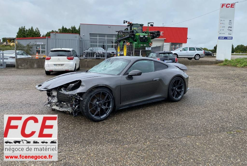 Porsche 911/ 992 - 4.0i GT3 Pack Touring 1er Main - Personenwagen: afbeelding 1 Porsche 911/ 992 - 4.0i GT3 Pack Touring 1er Main - Personenwagen: afbeelding 1