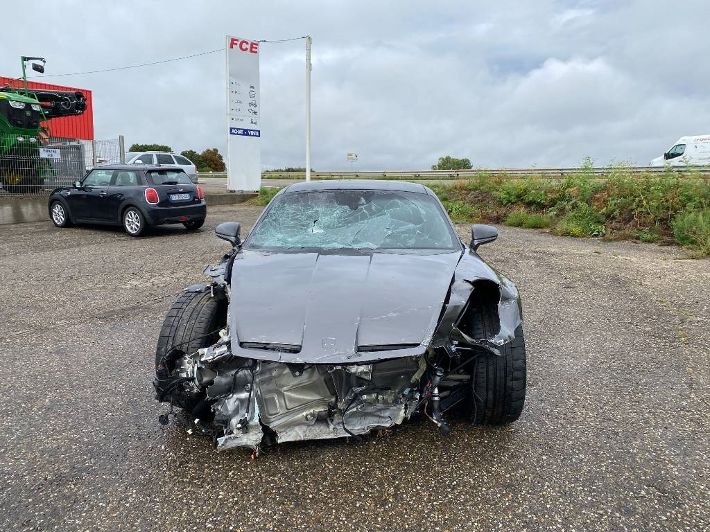 Porsche 911/ 992 - 4.0i GT3 Pack Touring 1er Main - Personenwagen: afbeelding 2 Porsche 911/ 992 - 4.0i GT3 Pack Touring 1er Main - Personenwagen: afbeelding 2