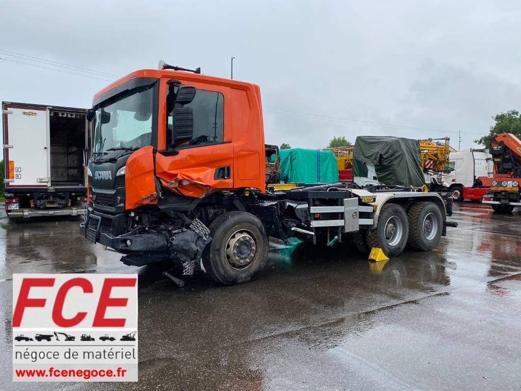 Scania P420 XT-3Pedales / PALFINGER PTH20SLD5 endommagé - Haakarmsysteem vrachtwagen: afbeelding 1 Scania P420 XT-3Pedales / PALFINGER PTH20SLD5 endommagé - Haakarmsysteem vrachtwagen: afbeelding 1