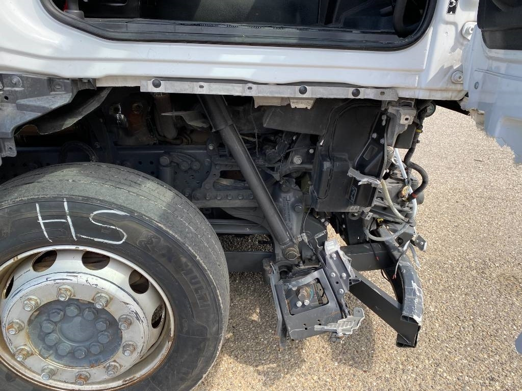Trekker Mercedes-Benz 1845 Space Cab Suspension Pneumatique endommagé: afbeelding 40