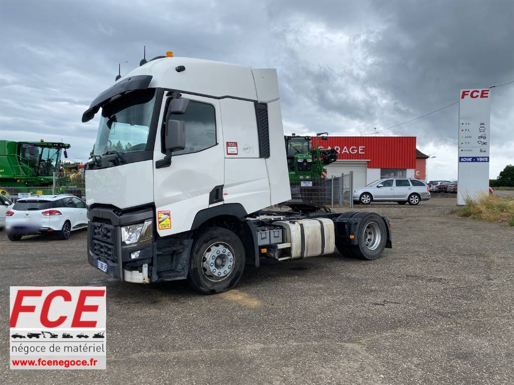 Renault T 480 / AFHYMAT Origine Française endommagé - Trekker: afbeelding 1 Renault T 480 / AFHYMAT Origine Française endommagé - Trekker: afbeelding 1