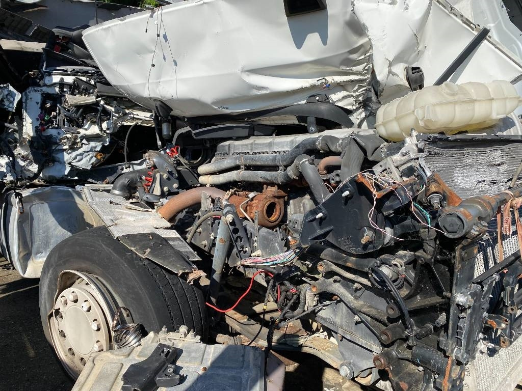 Renault T460 Vente en pièces détachée - Trekker: afbeelding 5 Renault T460 Vente en pièces détachée - Trekker: afbeelding 5