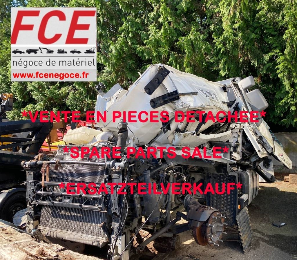 Renault T460 Vente en pièces détachée - Trekker: afbeelding 1 Renault T460 Vente en pièces détachée - Trekker: afbeelding 1