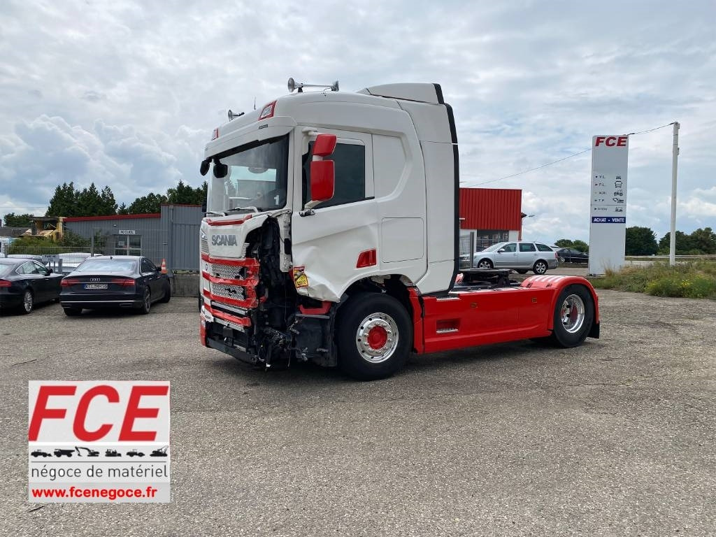 Scania R 460 A4x2NA / RETARDER endommagé - Trekker: afbeelding 1 Scania R 460 A4x2NA / RETARDER endommagé - Trekker: afbeelding 1
