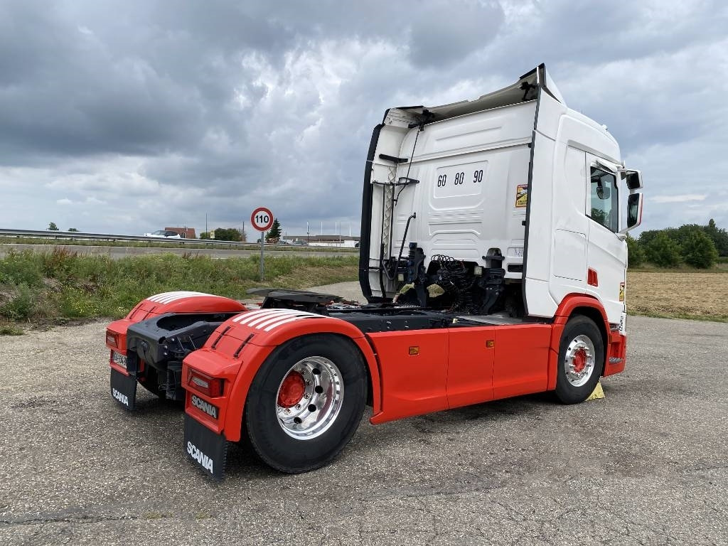 Scania R 460 A4x2NA / RETARDER endommagé - Trekker: afbeelding 4 Scania R 460 A4x2NA / RETARDER endommagé - Trekker: afbeelding 4