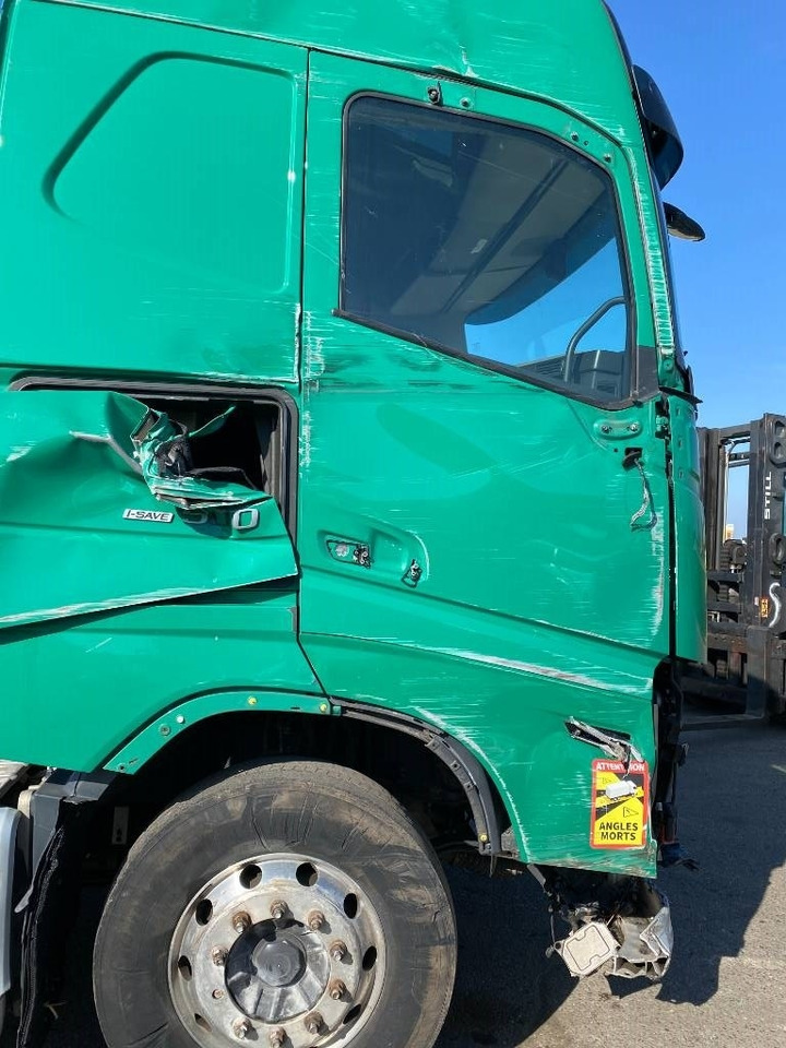 Trekker Volvo FH 500 I-save GLOBETROTTER 1er Main endommagé: afbeelding 12