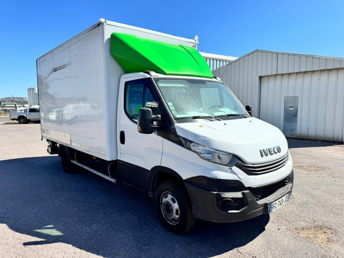 Iveco 35C14 CAISSE HAYON - Bestelwagen gesloten laadbak: afbeelding 2 Iveco 35C14 CAISSE HAYON - Bestelwagen gesloten laadbak: afbeelding 2