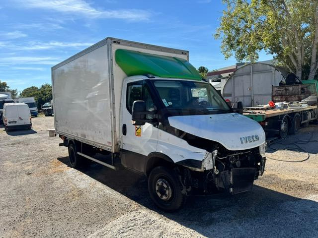 Iveco 70C180 CAISSE HAYON - Bestelwagen gesloten laadbak: afbeelding 3 Iveco 70C180 CAISSE HAYON - Bestelwagen gesloten laadbak: afbeelding 3