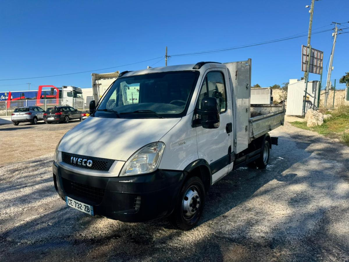 Iveco Daily 35C12 - Kipper bestelwagen: afbeelding 3 Iveco Daily 35C12 - Kipper bestelwagen: afbeelding 3